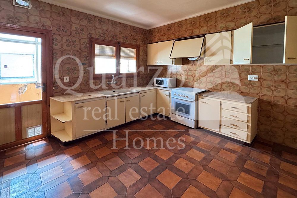 Kitchen of Flat for sale in Almansa  with Heating and Furnished