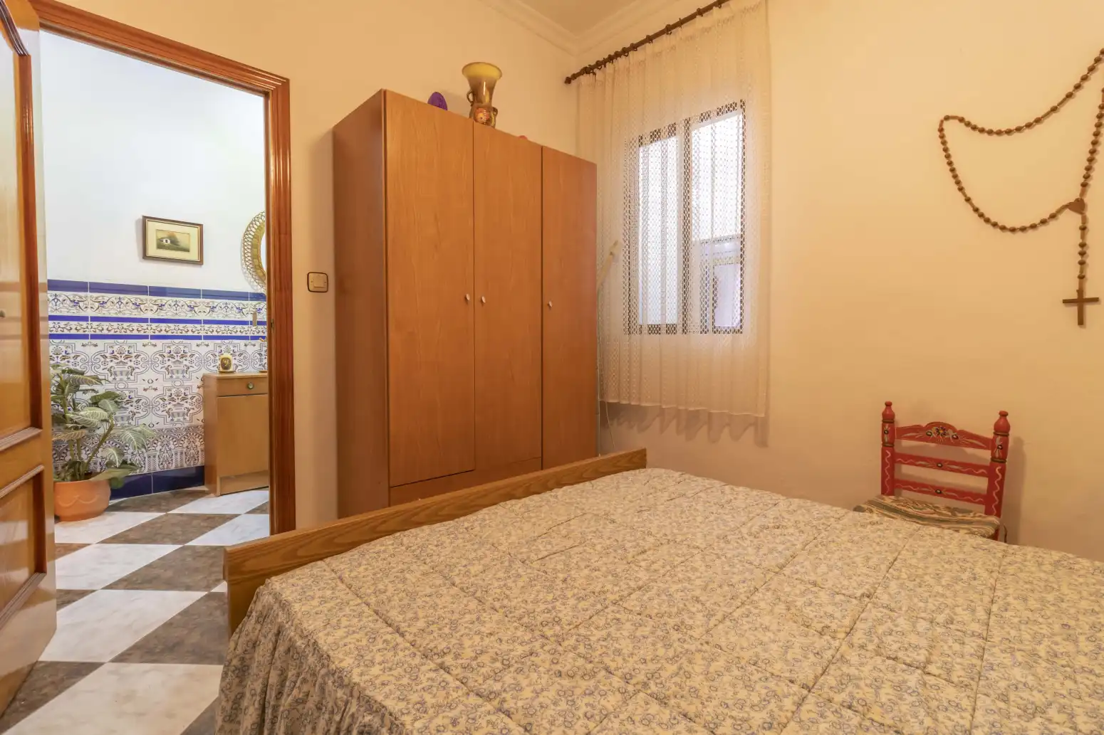 Schlafzimmer von Einfamilien-Reihenhaus zum Verkauf in Brenes mit Terrasse, Möbliert und Balkon