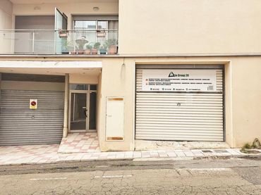 Local commercial à vendre à LA FARELLA 19