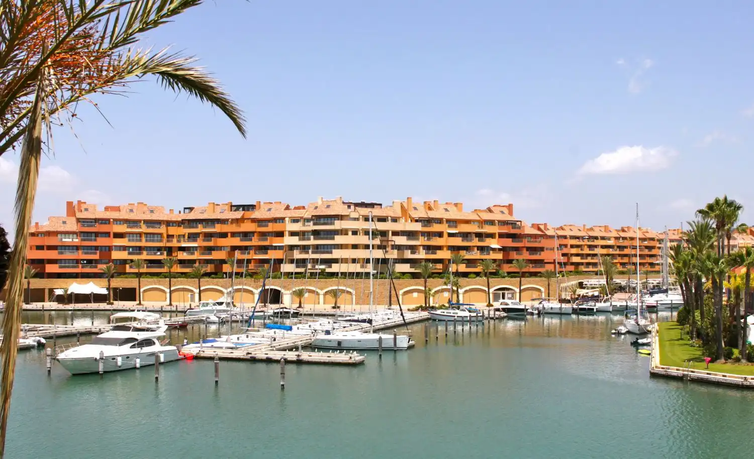 Apartments for rent in Puerto de Sotogrande - La Marina