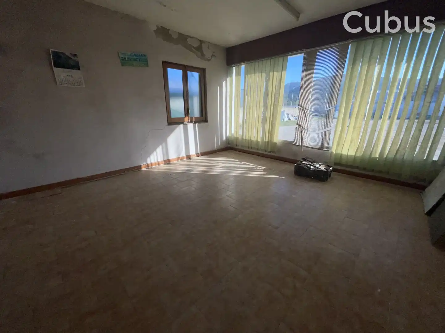Gewerbefläche zum Verkauf in Sant Joan Les Fonts, imagen 10