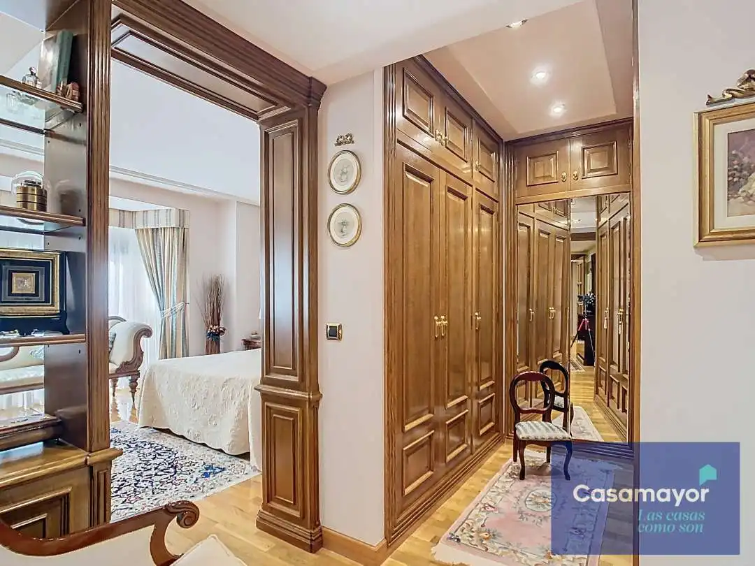 Flat for sale in Alicante / Alacant  with Air Conditioner, Heating and Storage room