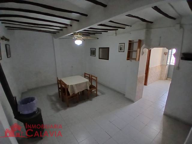 Casa-chalet en Venta en Lupión