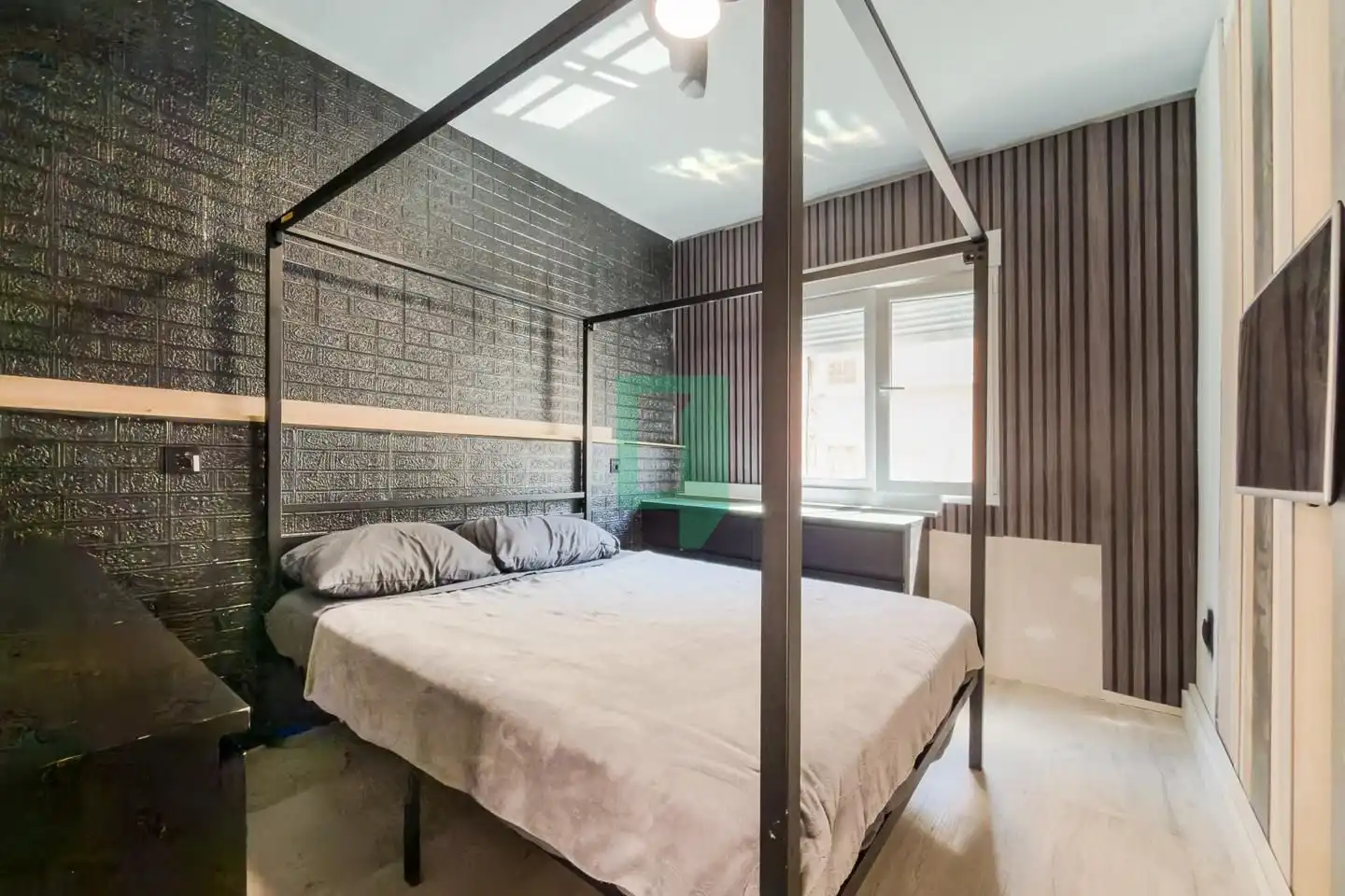 Habitación de Piso en venta en Badalona