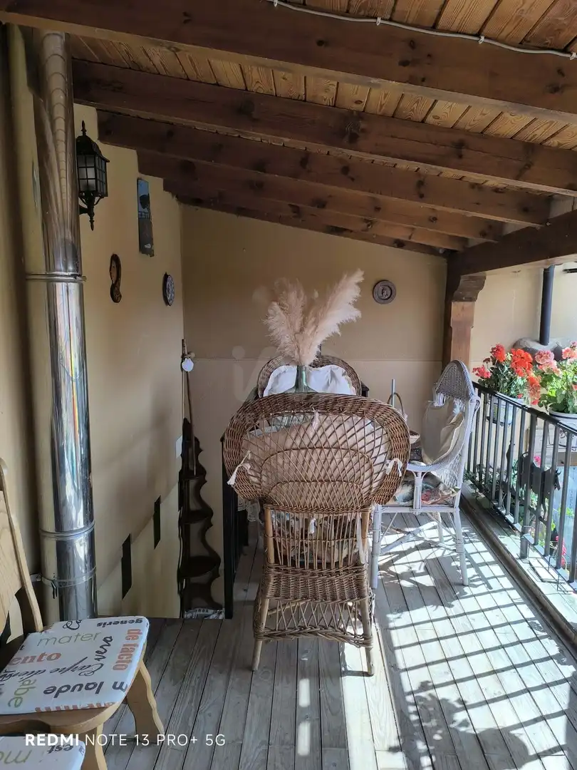 Menjador de Casa o xalet en venda en Santas Martas amb Calefacció i Terrassa