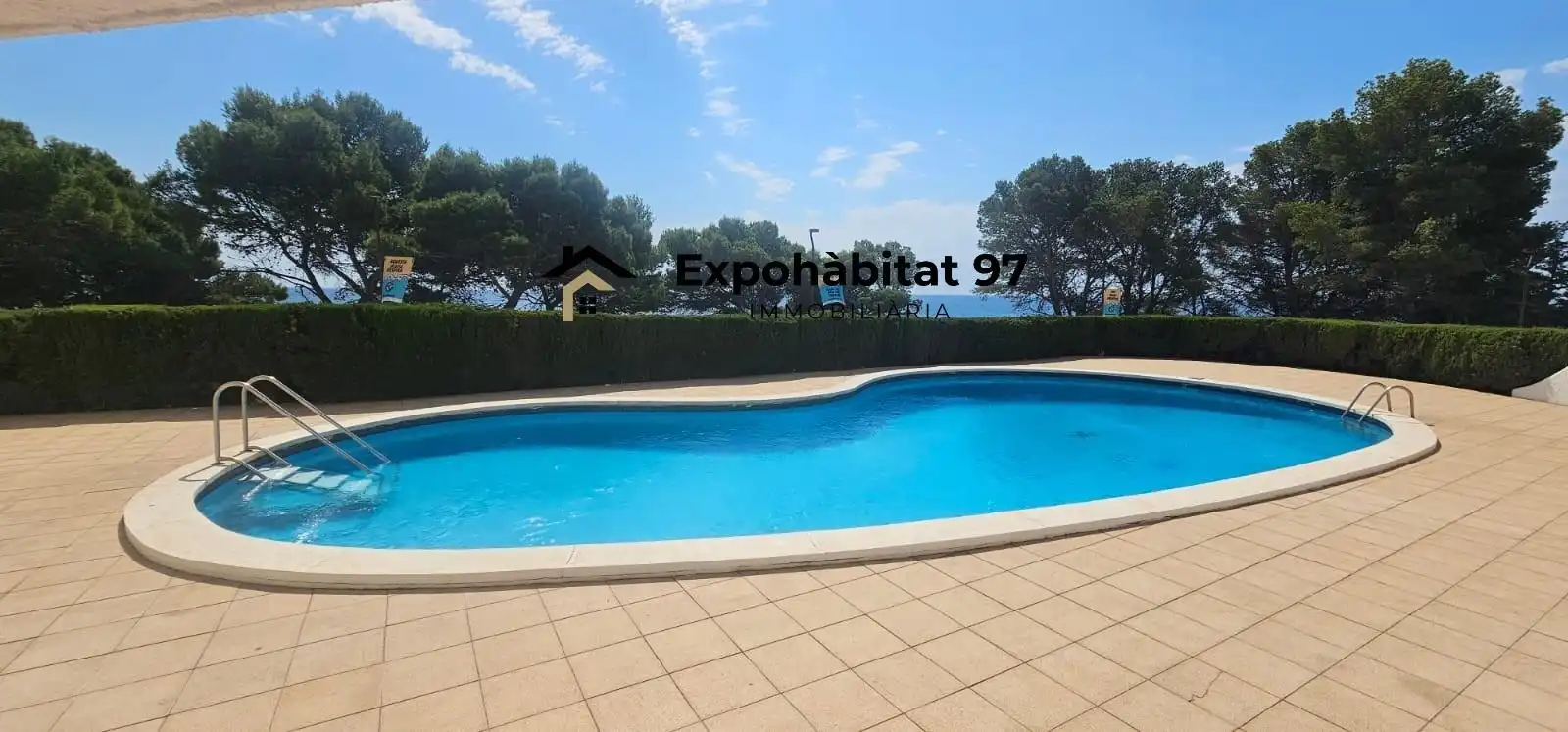 Piscina de Apartamento en venta en Mont-roig del Camp con Aire acondicionado y Piscina comunitaria