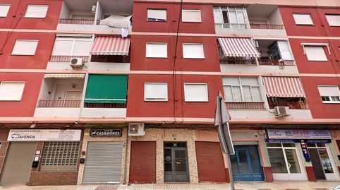 Piso de 93 m y 4 habitaciones en Sax  Oportunidad para inversores
