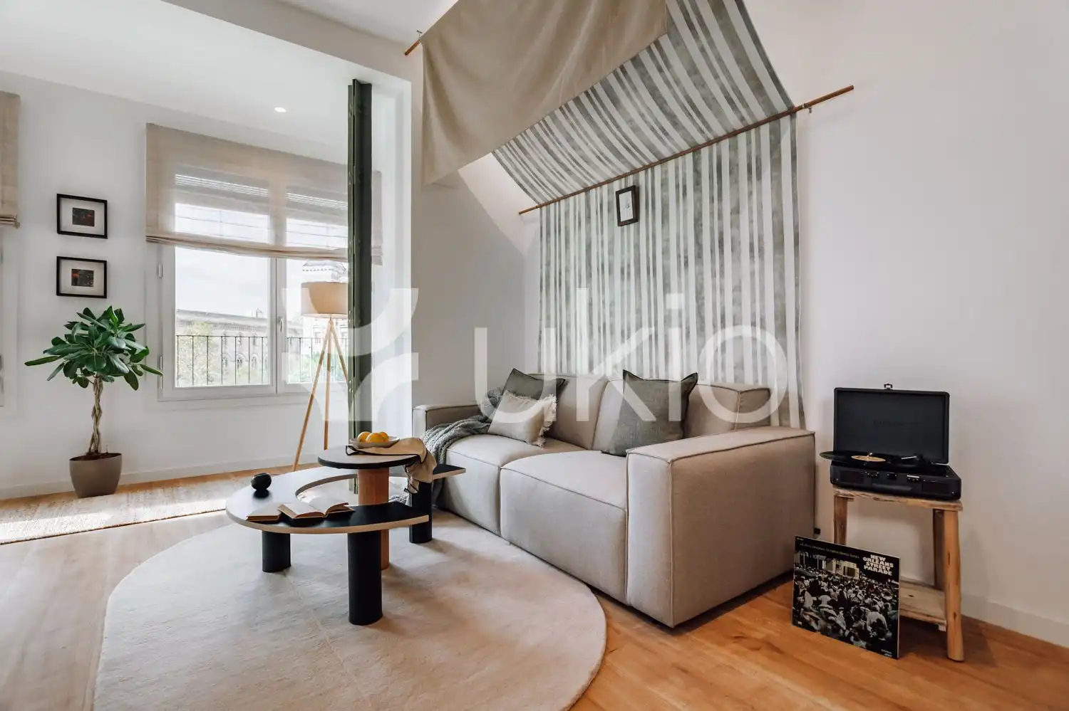 Apartment with lift to rent in Gran Via de les Corts Catalanes, imagen 12