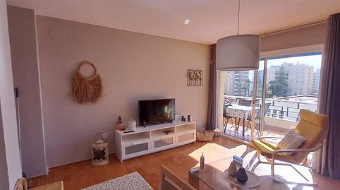 Foto 3 de Apartamento de alquiler en La Carihuela - Los Nidos, Torremolinos