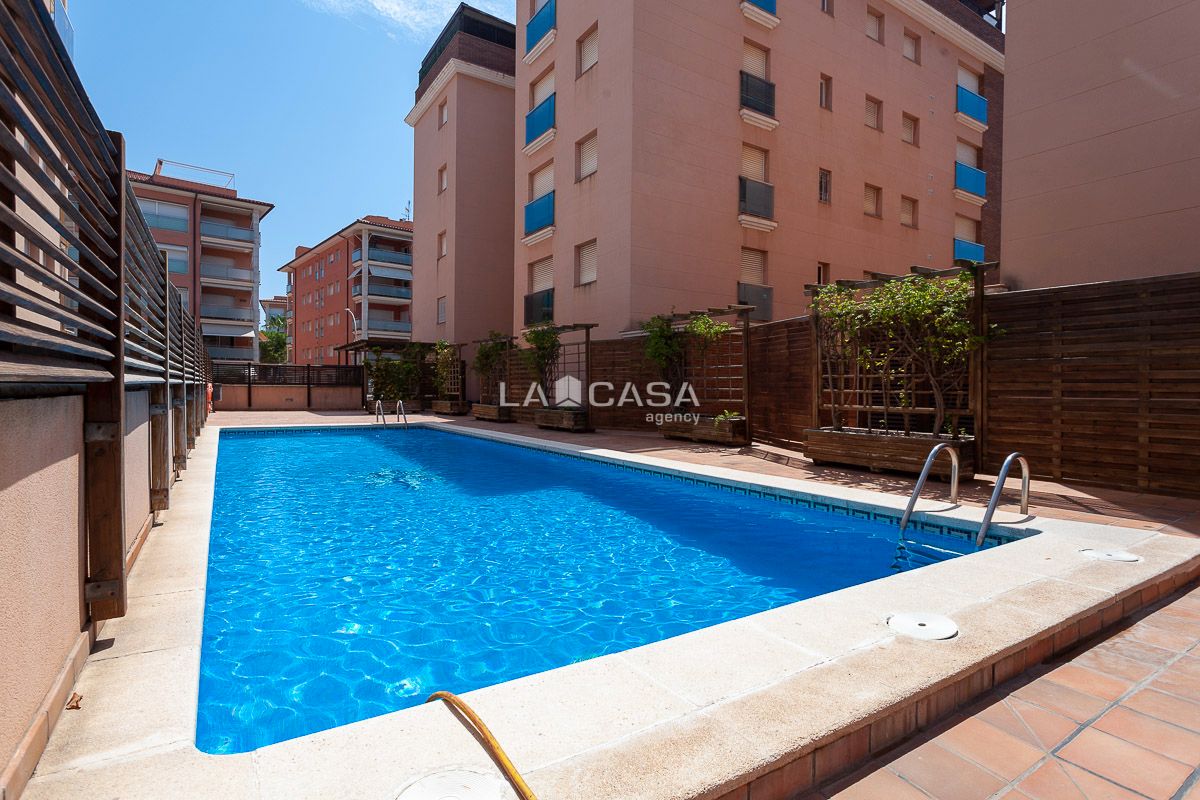 Swimming pool of Flat for sale in Calafell  with Storage room, Swimming Pool and Balcony