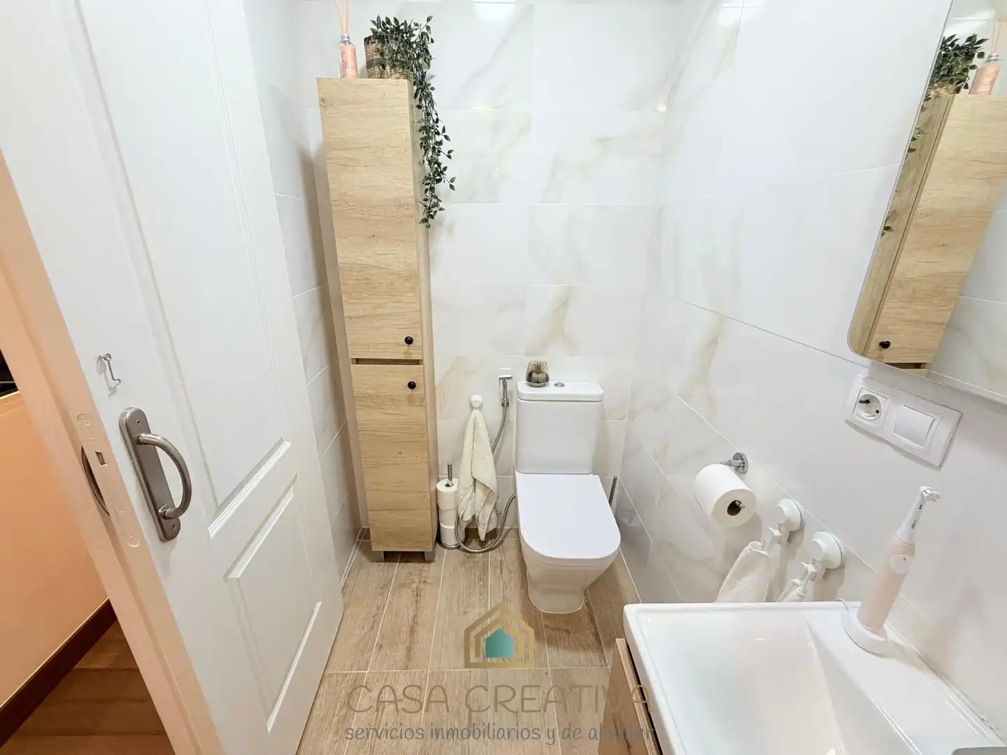 Baño de Piso en venta en Alzira con Aire acondicionado, Calefacción y Amueblado