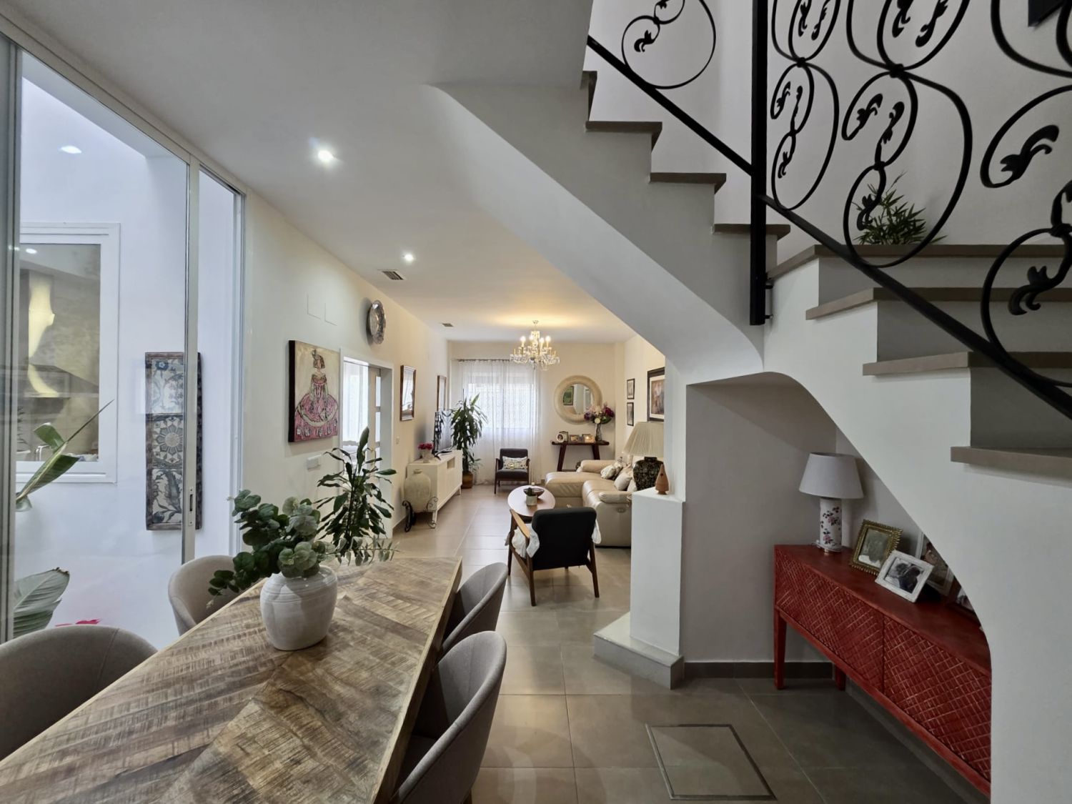 Casa adosada en venta en  Sevilla Capital con Aire acondicionado, Calefacción y Trastero