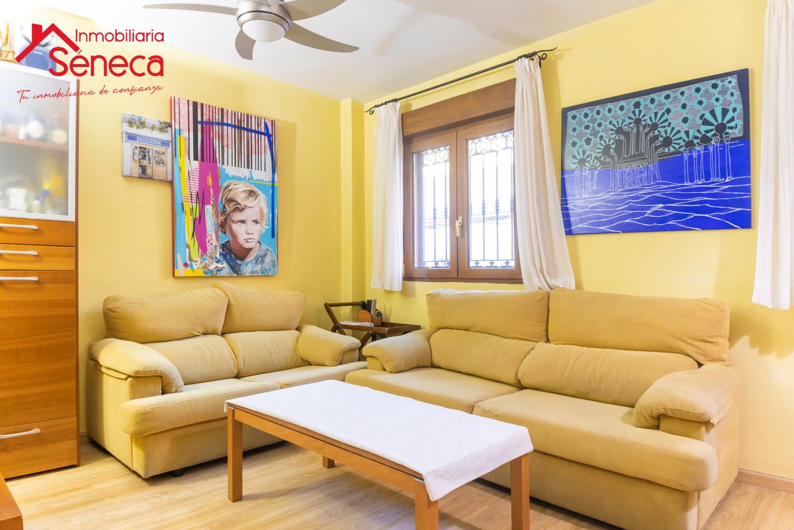 Sala de estar de Casa adosada en venta en  Córdoba Capital con Aire acondicionado, Calefacción y Terraza