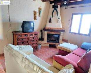 Living room of House or chalet for sale in El Castillo de las Guardas