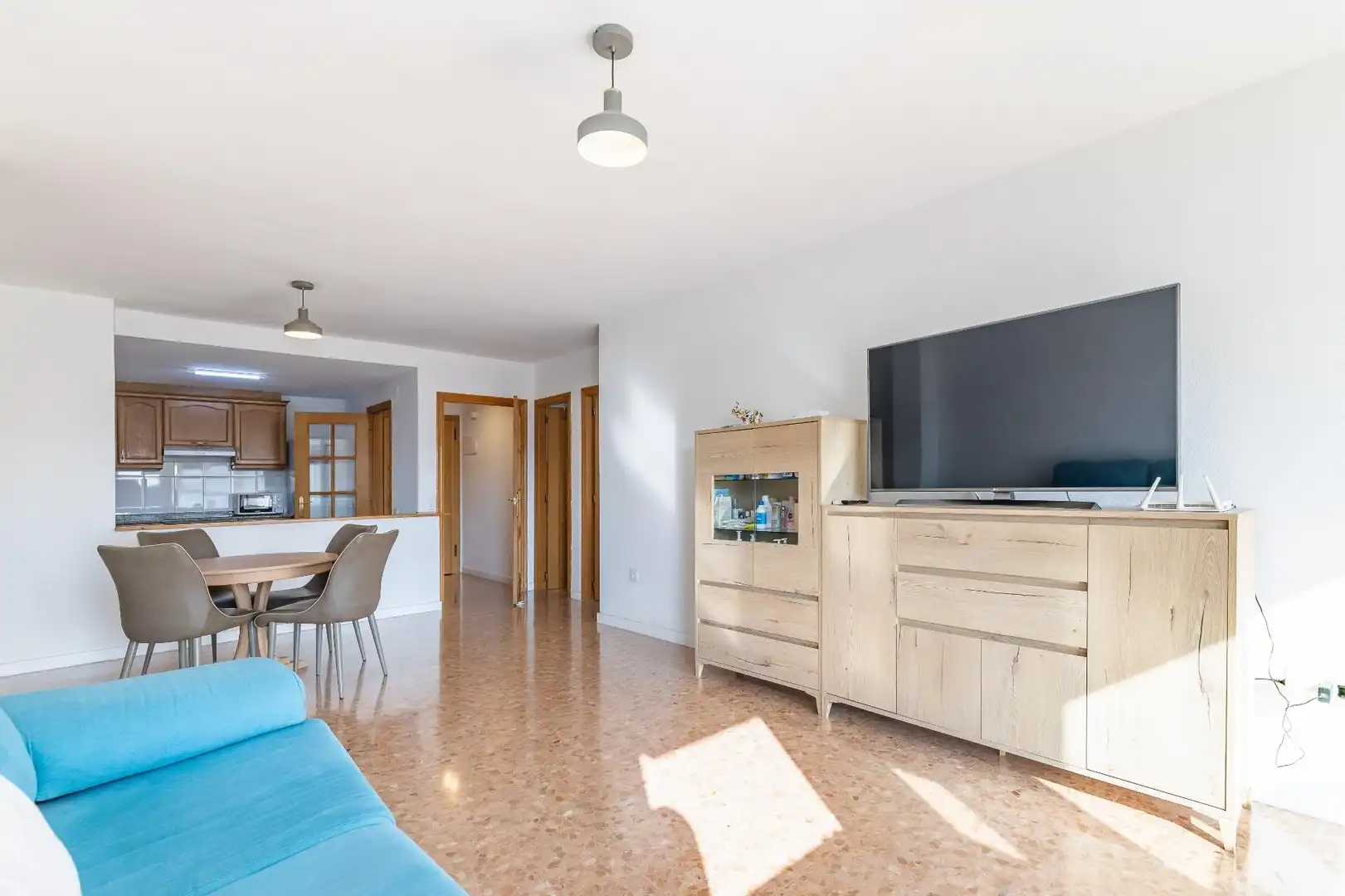 Sala d'estar de Apartament en venda en Valencia amb Aire condicionat i Calefacció