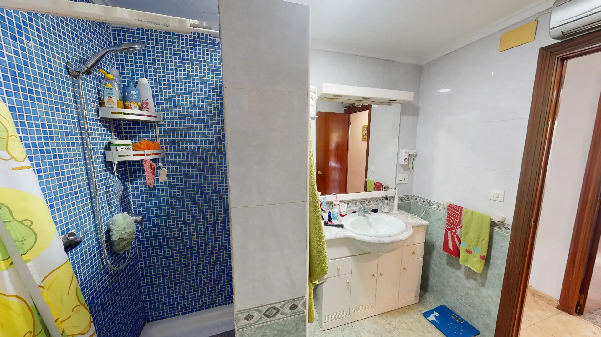 Baño de Piso en venta en Elche / Elx con Amueblado