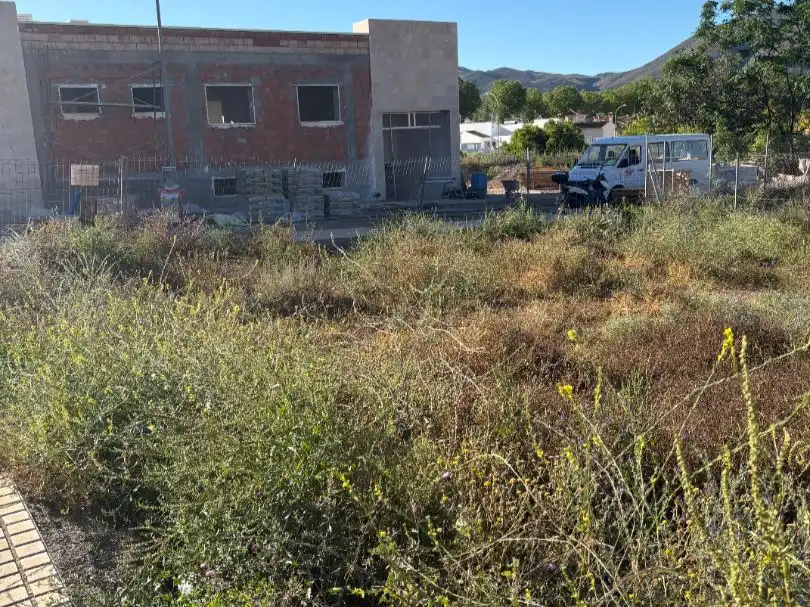 Terreno industrial en venta en Berja