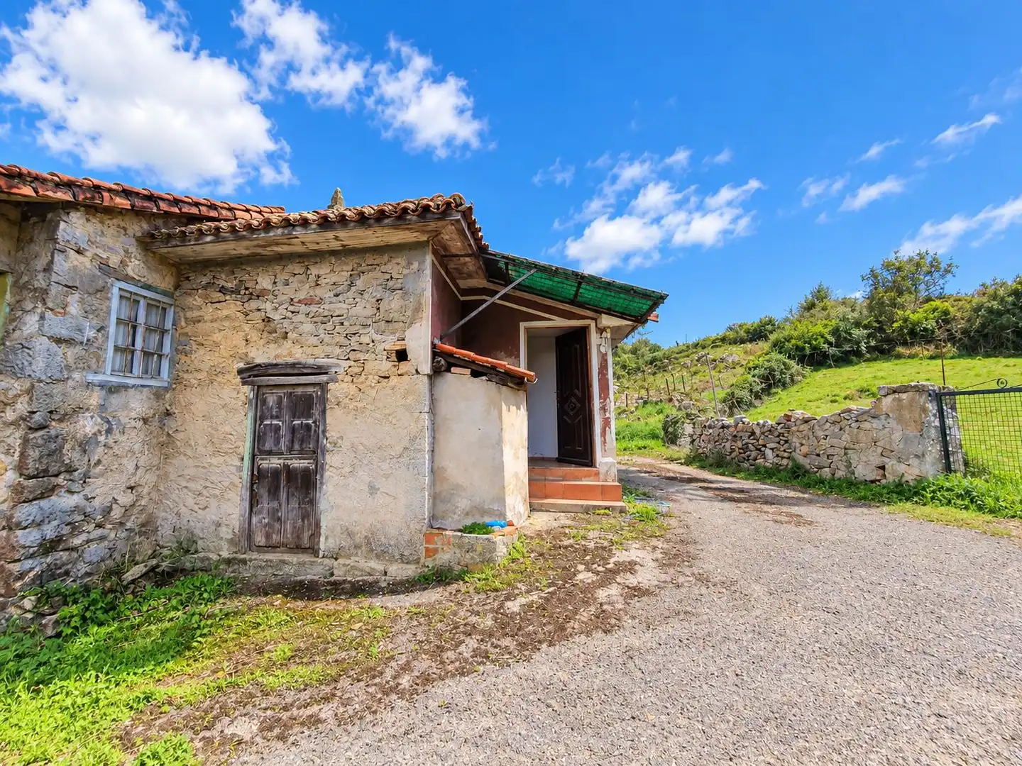 Terraced house with garden for sale in Salas, imagen 16