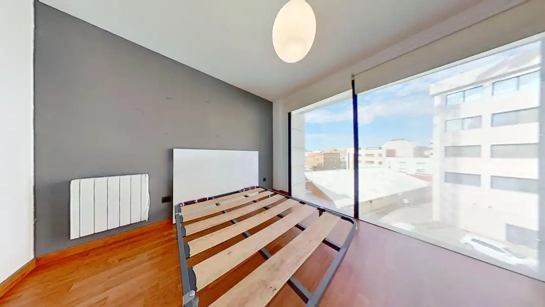 Dúplex de alquiler en Calle MIGUEL YUSTE, Simancas