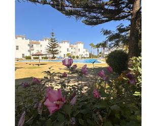 Jardí de Pis en venda en Manilva amb Aire condicionat, Terrassa i Piscina