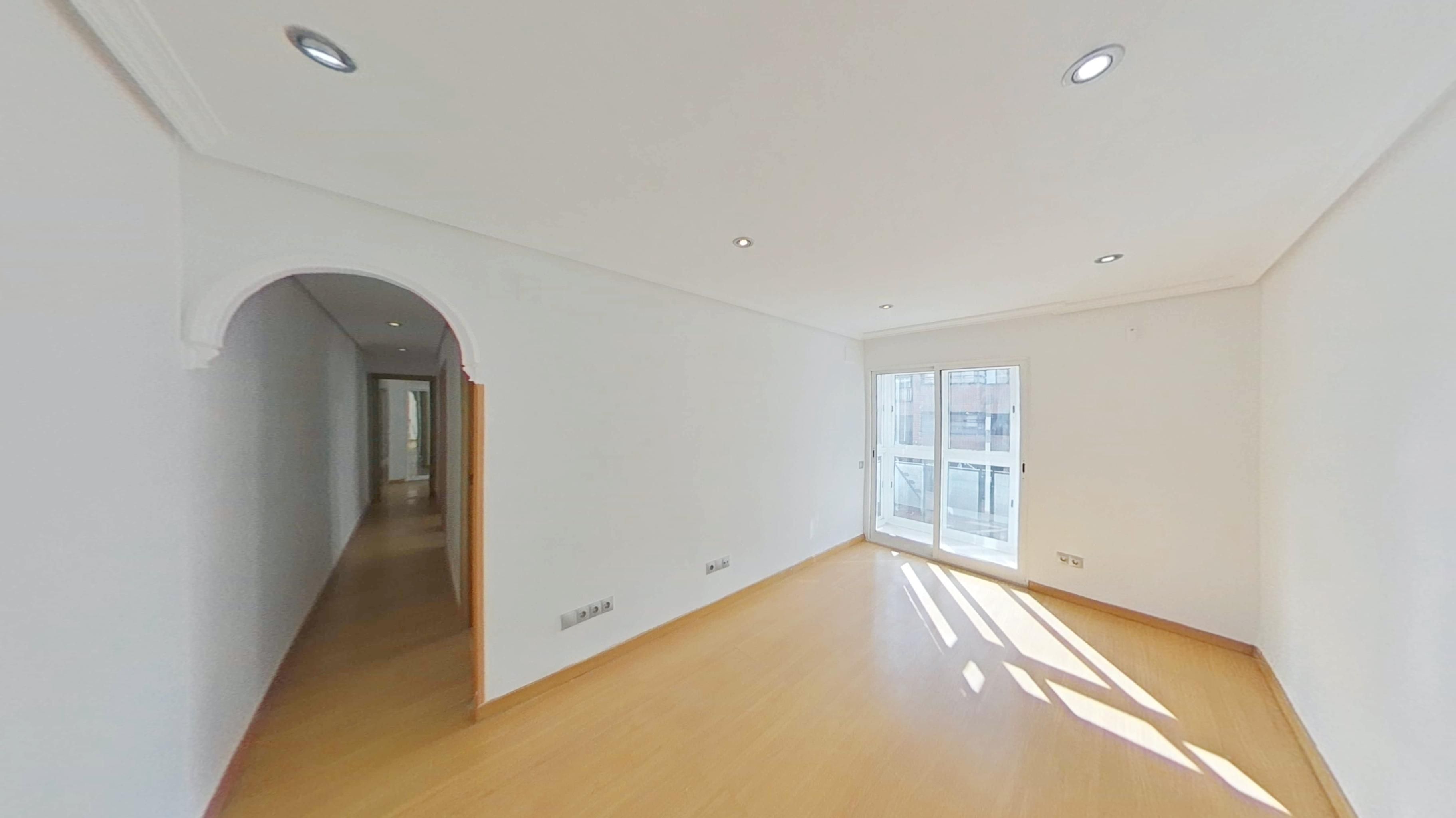 Flat to rent in  Madrid Capital  with Terrace, Oven and Pets allowed