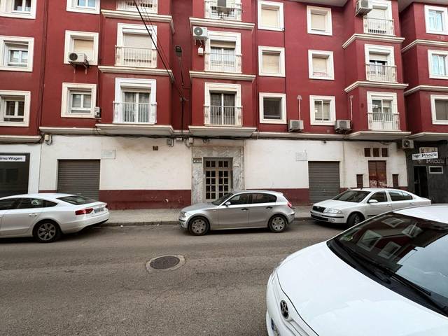 Local comercial en Venta en Almansa