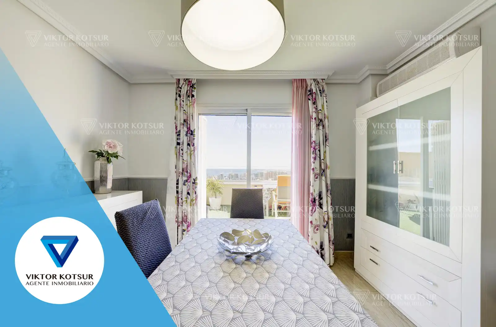 Comedor de Ático en venta en Roquetas de Mar con Aire acondicionado, Terraza y Trastero