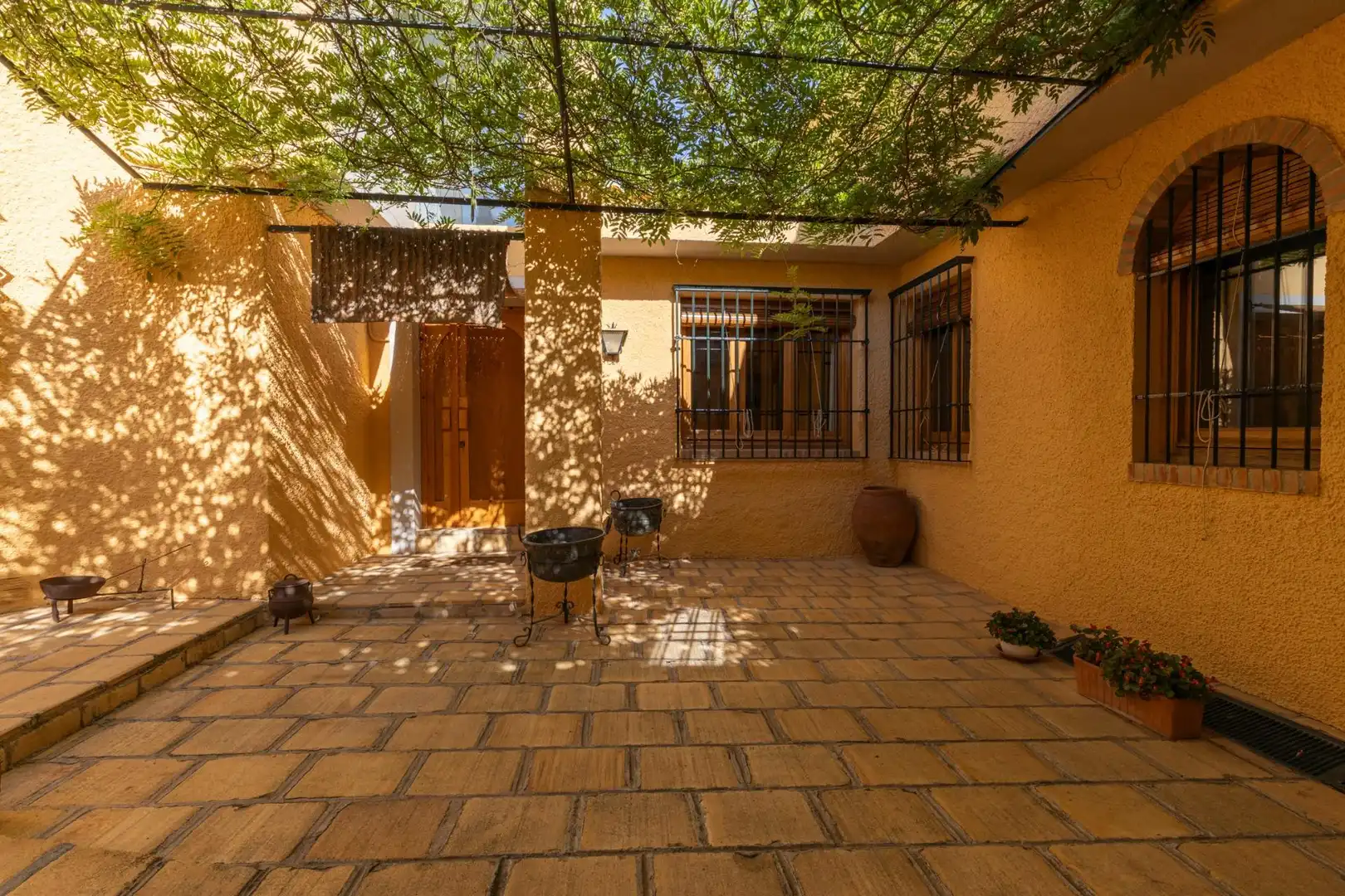 Chalet con jardín en venta en Calle Alemania 18, imagen 5