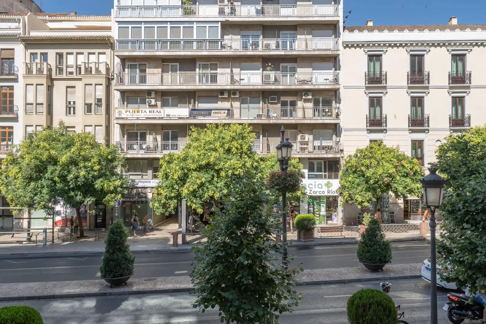 Exterior view of Flat for sale in Granada  with Air Conditioner and Heating