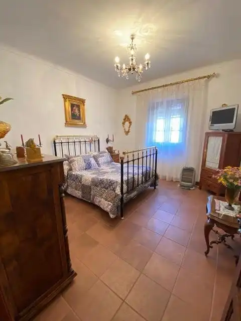 Habitación de Casa o chalet en venta en Córdoba con Piscina y Amueblado