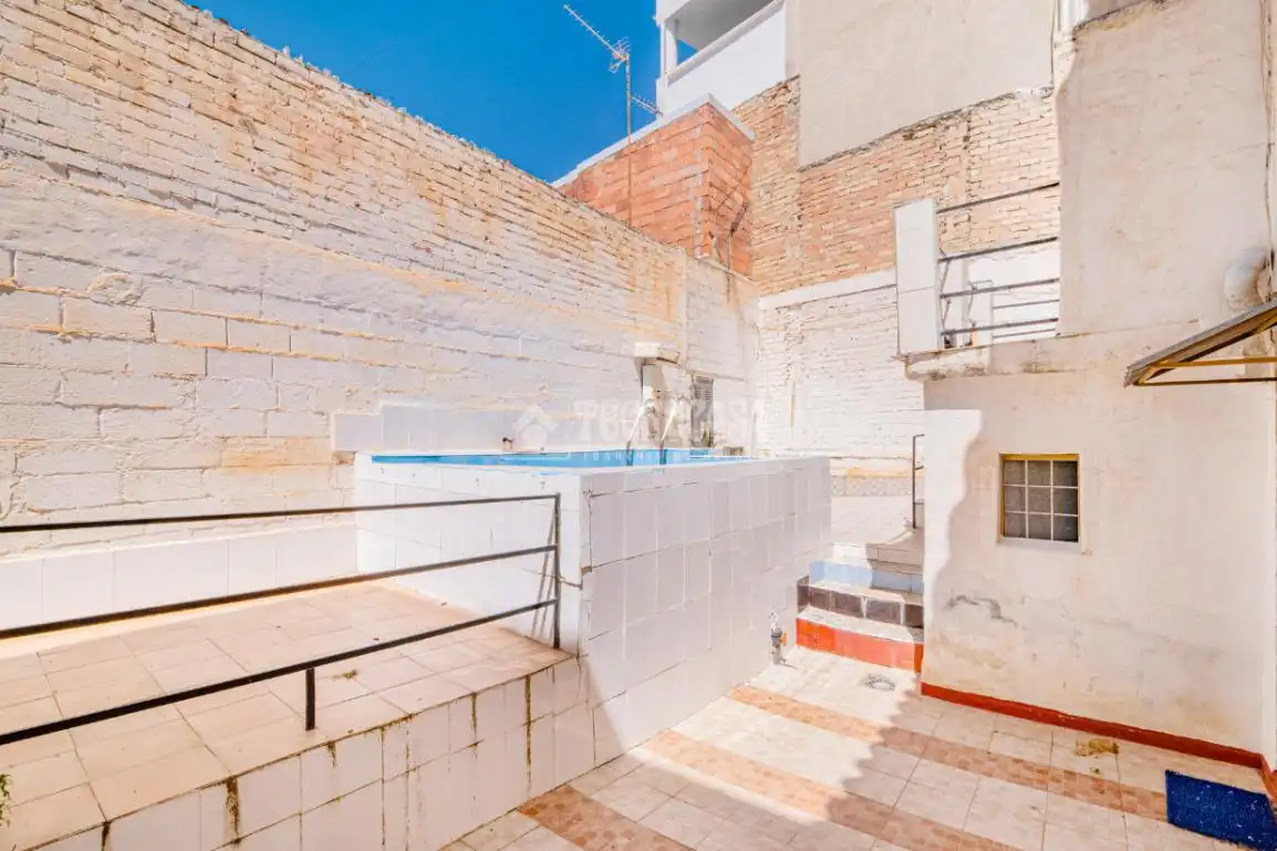 Terraza de Casa adosada en venta en Loja con Aire acondicionado, Calefacción y Jardín privado