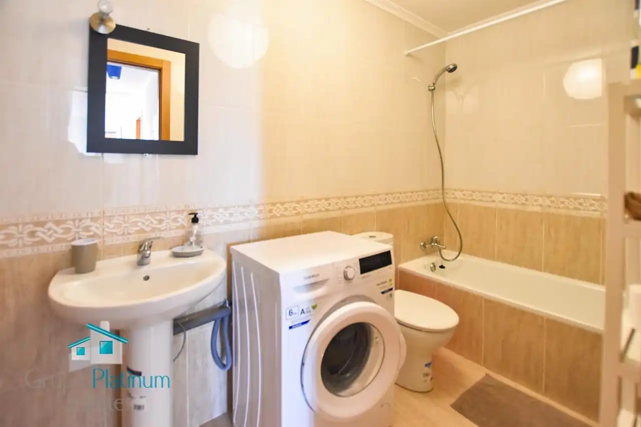 Bany de Apartament en venda en Pulpí amb Aire condicionat, Piscina i Moblat