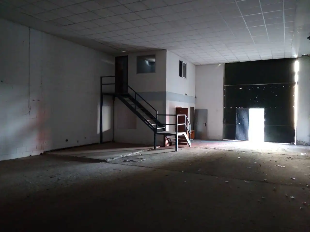 Nave industrial en alquiler en Cerro - Amate, imagen 2