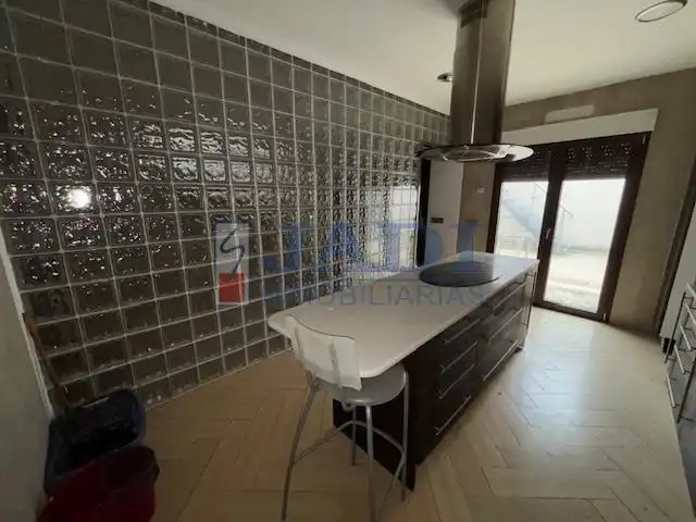 Kitchen of Houses for sale in Valdepeñas  with Air Conditioner, Heating and Terrace