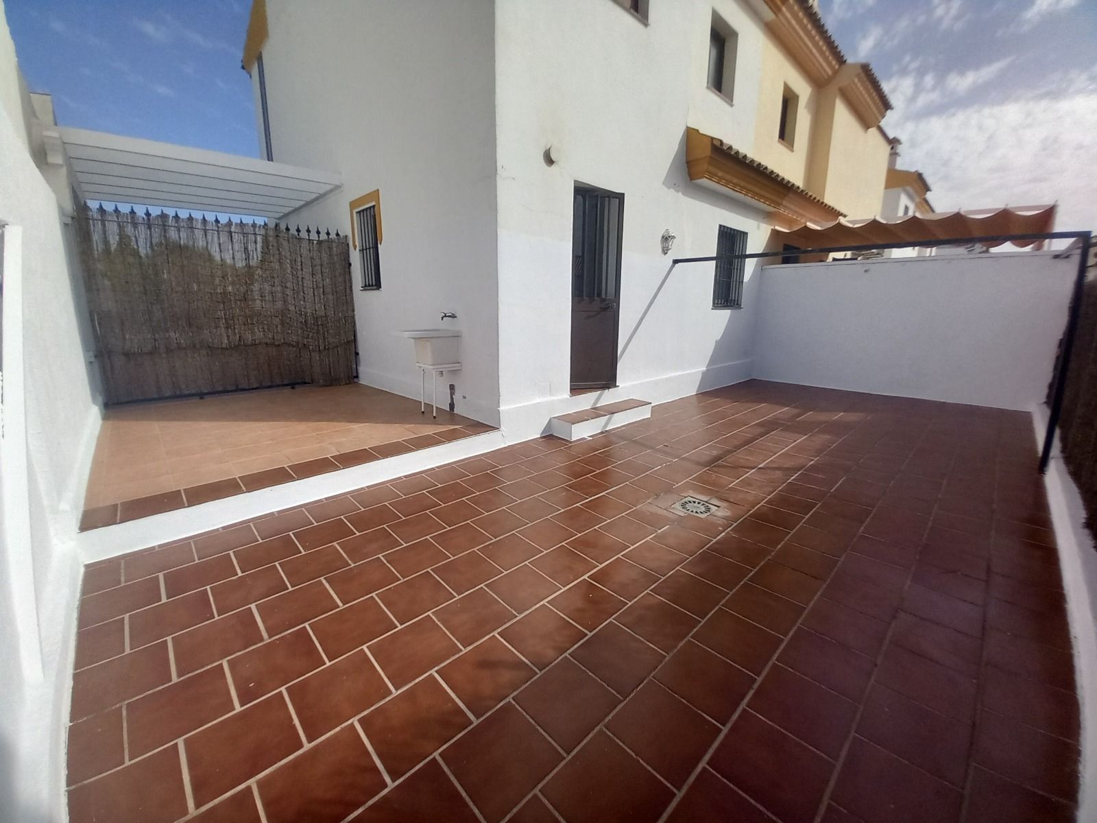 Terrassa de Casa adosada en venda en Ronda amb Aire condicionat i Traster