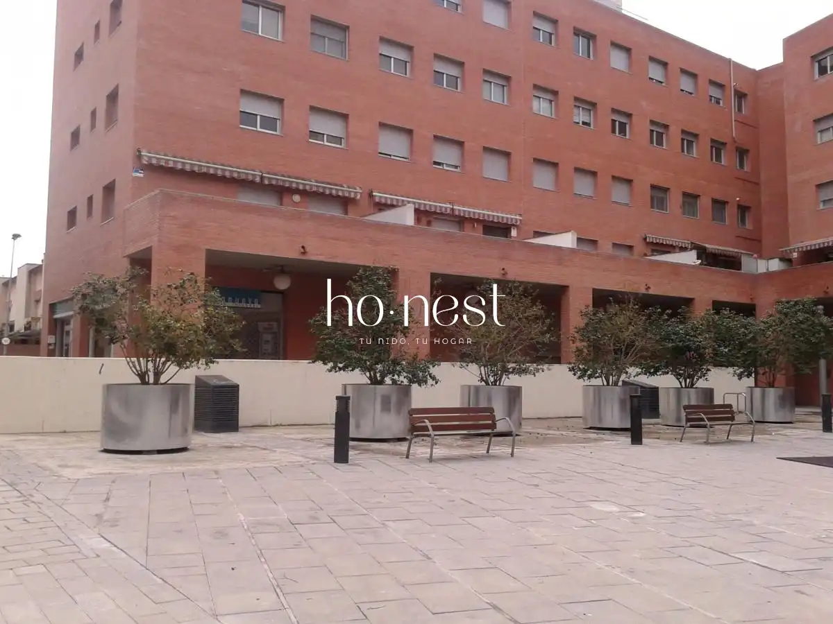 Business premises for sale in Plaça Maria Manent, imagen 7