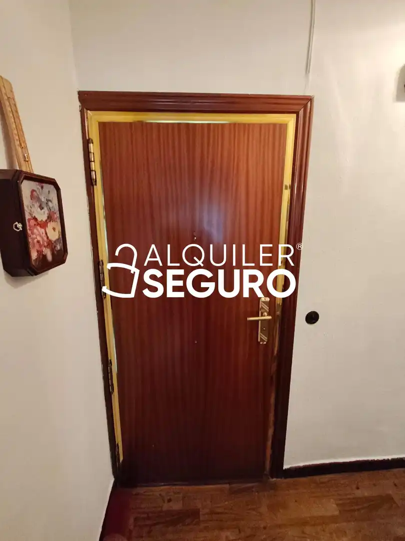 Pis de lloguer en Madrid amb Calefacció, Terrassa i Moblat