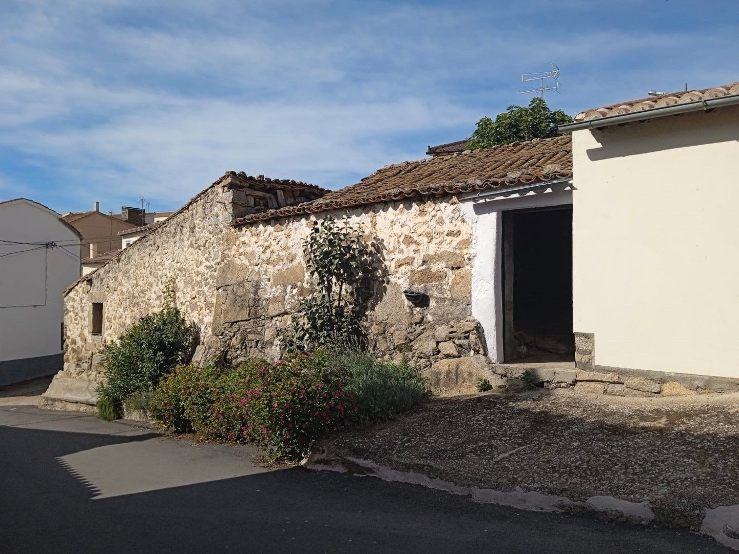 Exterior view of Residential for sale in Puente del Congosto