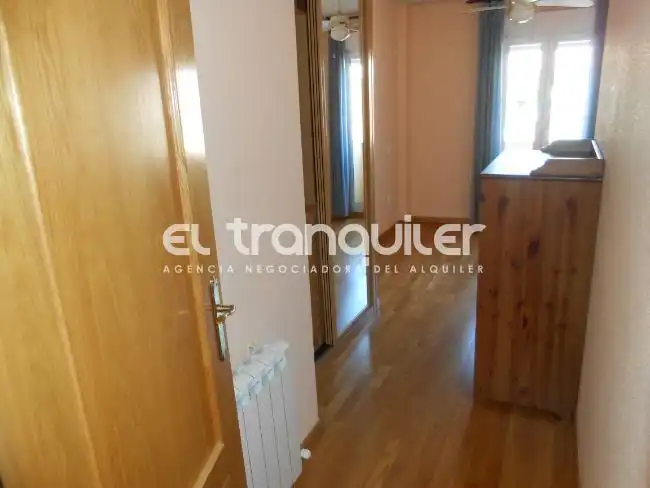 Wohnung zum Verkauf in Madrid mit Klimaanlage, Abstellraum und Möbliert