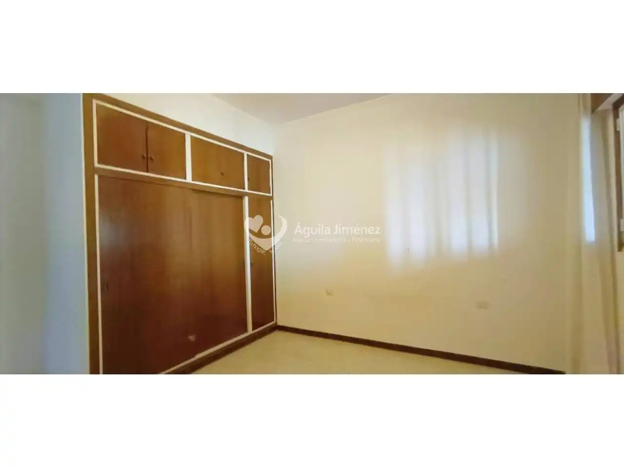 Habitación de Finca rústica en venta en Alcalá de Guadaira con Aire acondicionado, Calefacción y Jardín privado