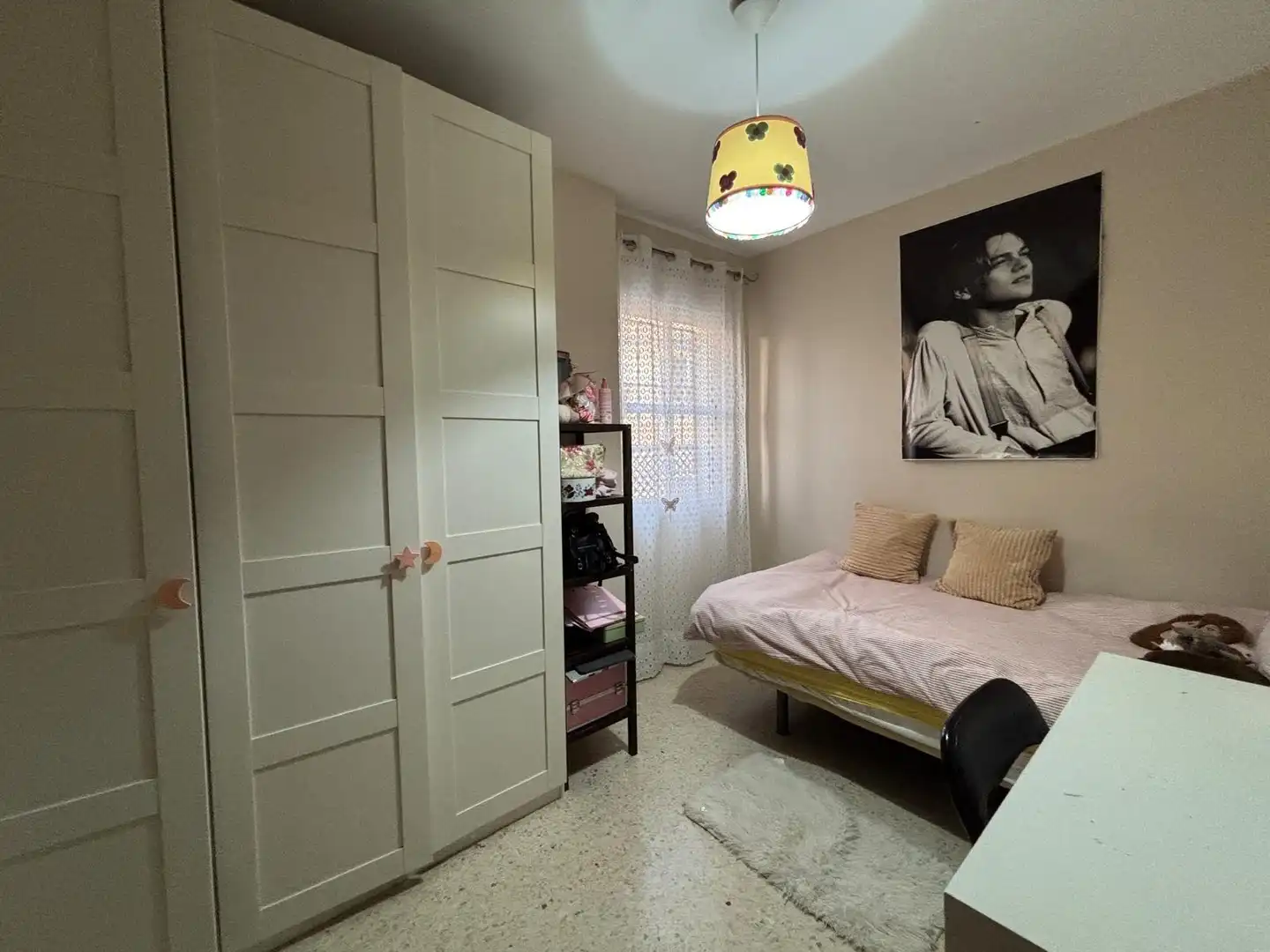 Dormitori de Pis en venda en Dos Hermanas amb Aire condicionat, Calefacció i Terrassa
