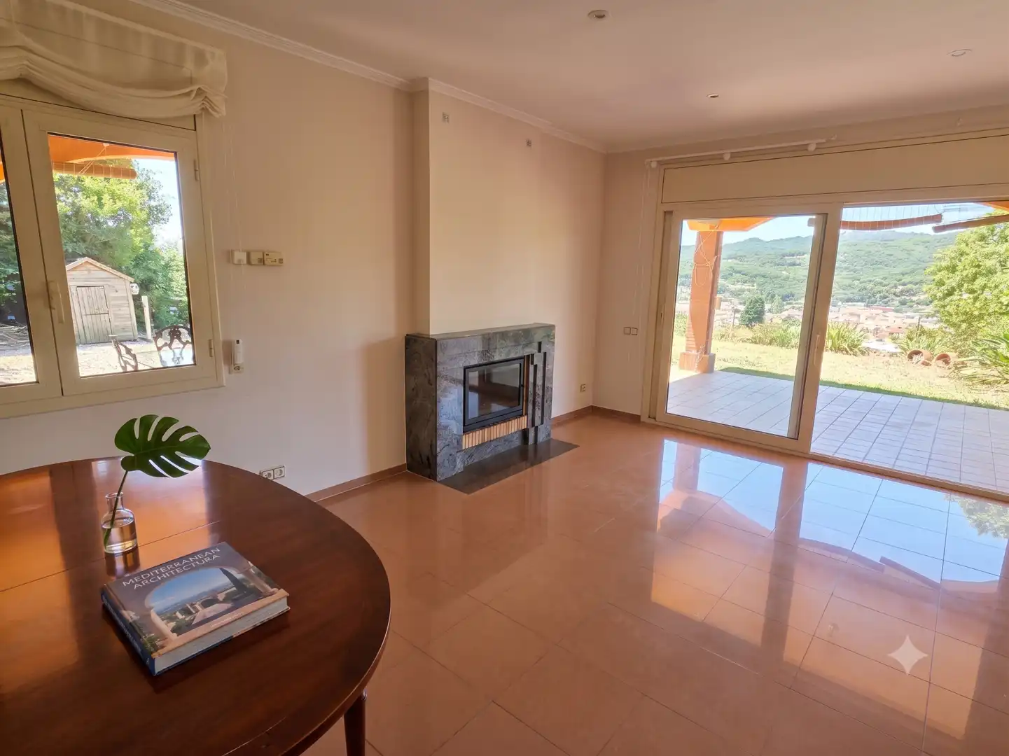 Sala d'estar de Casa o xalet en venda en La Garriga amb Jardí privat i Terrassa