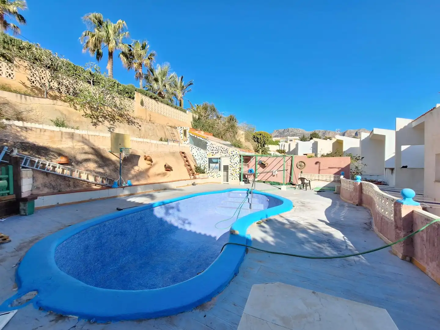 Swimming pool of Houses for sale in La Nucia  with Air Conditioner, Heating and Private garden