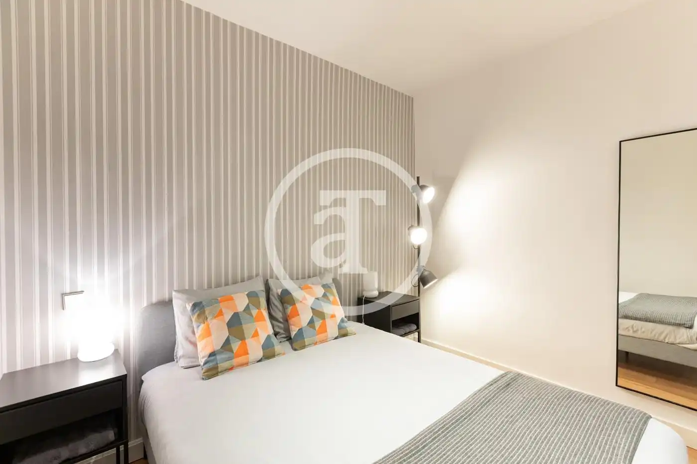 Flat for rent in Calle de Alberto Bosch, Jerónimos