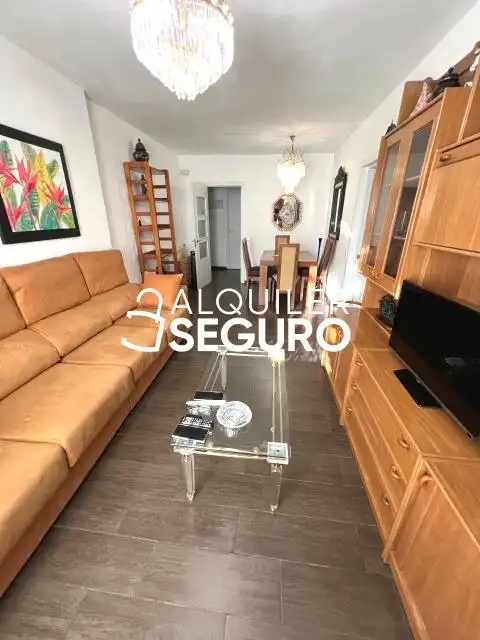Living room of Flat for rent in Madrid  with Heating and Furnished