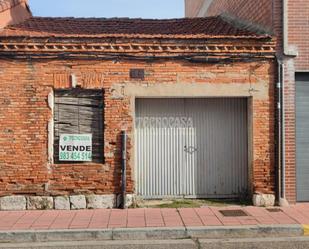 Exterior view of Single-family semi-detached for sale in Valladolid Capital