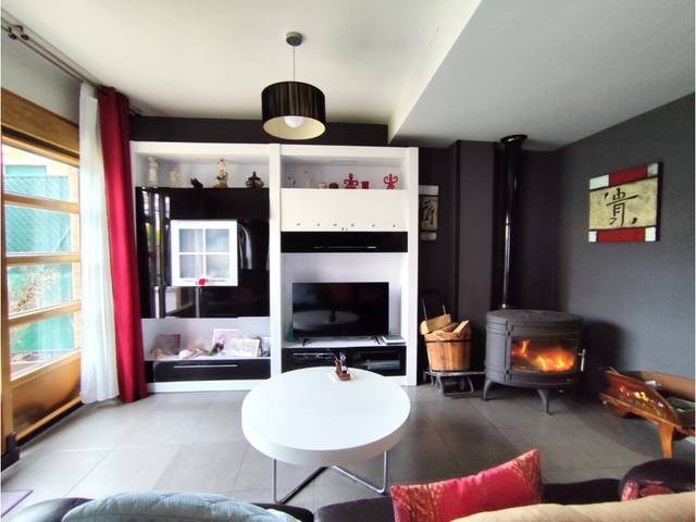 Casa adosada en Venta en Calle Asestadero en Ali Gobeo