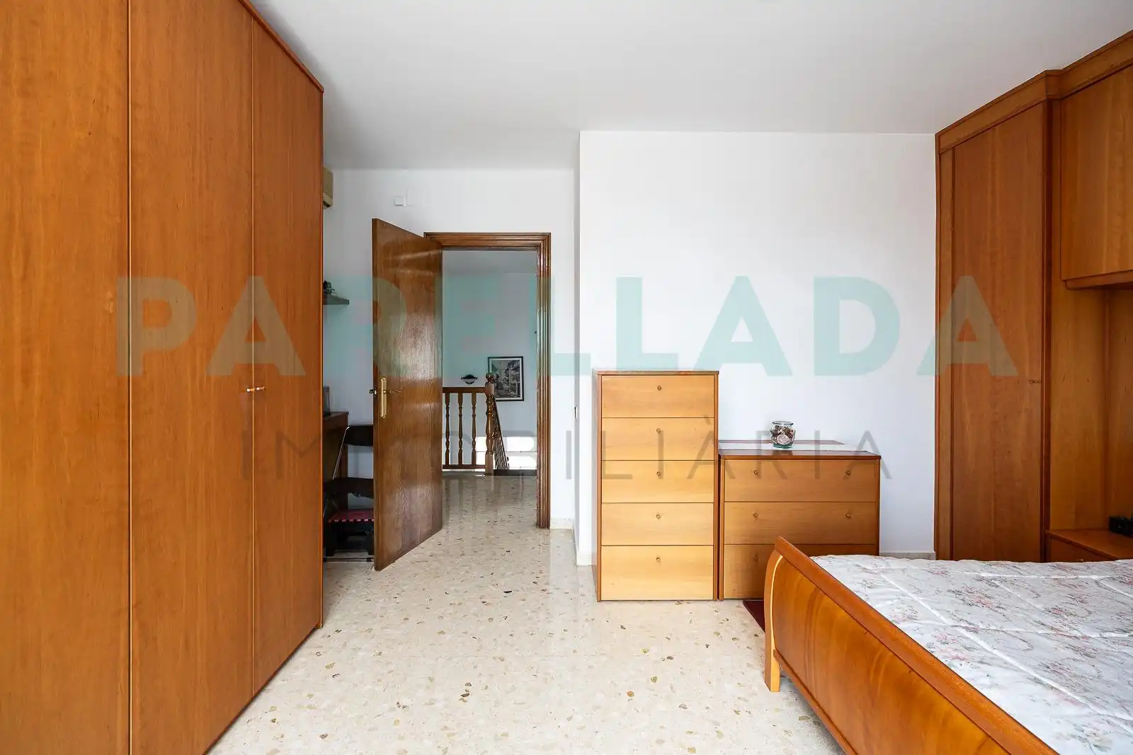 Habitación de Casa o chalet en venta en Badalona con Aire acondicionado, Calefacción y Jardín privado
