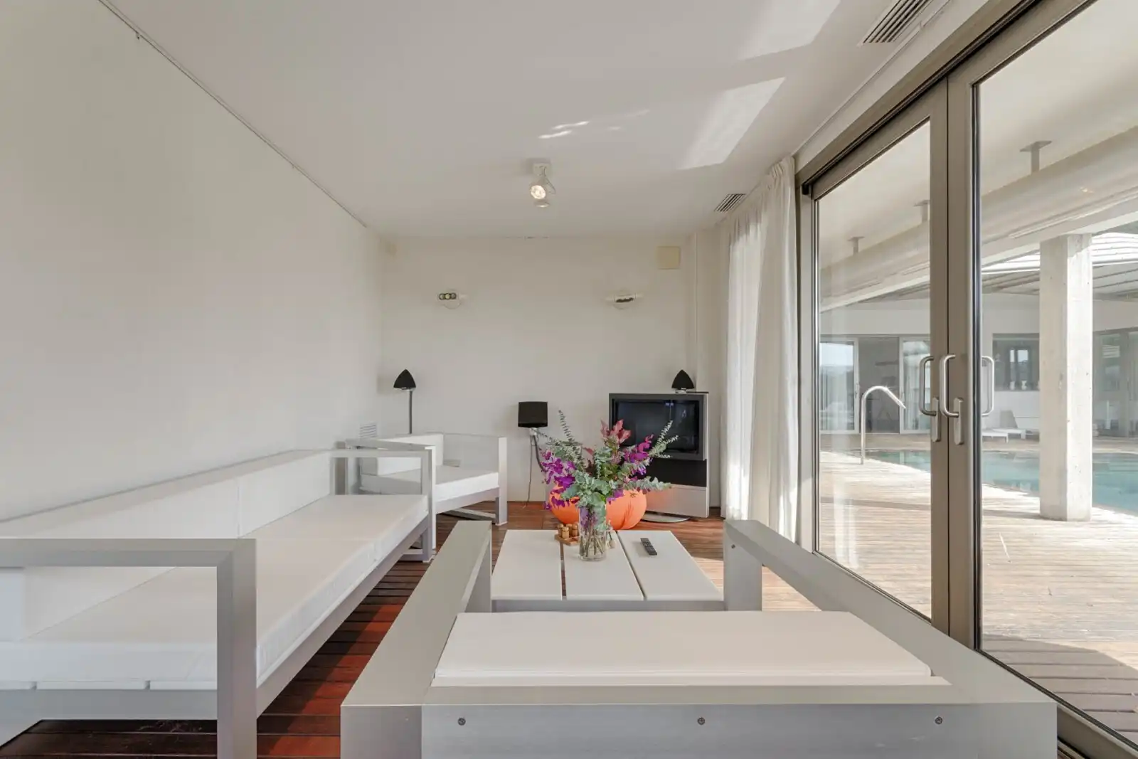 Sala de estar de Casa o chalet en venta en La Jonquera con Aire acondicionado, Calefacción y Jardín privado