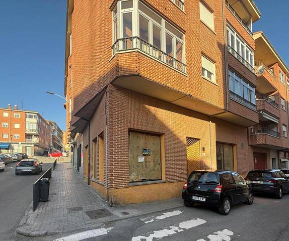 Local comercial en Alquiler en Félix Hernández en Santo Tomás